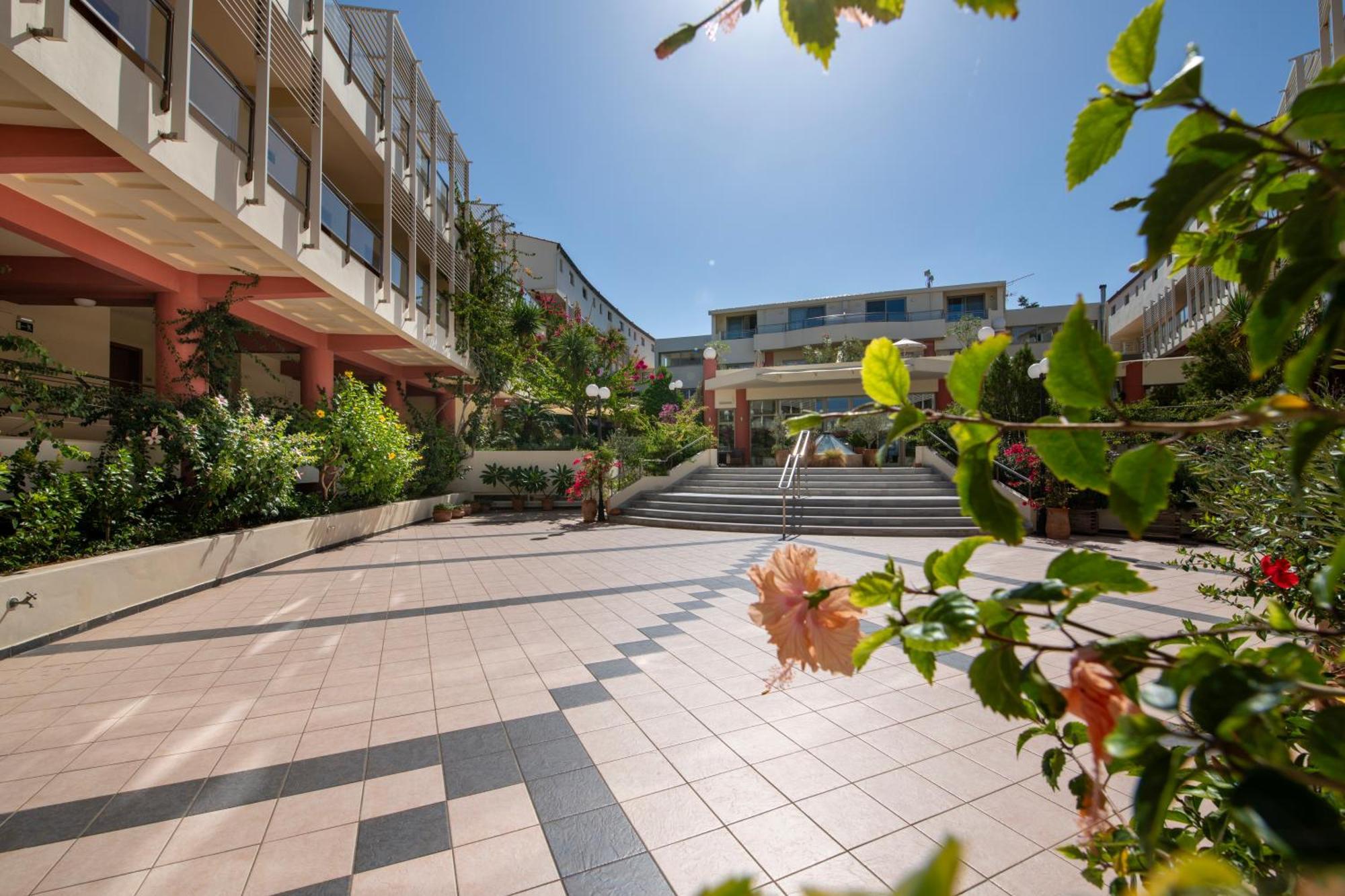 Hydramis Palace Beach Resort Georgioupoli Exterior foto