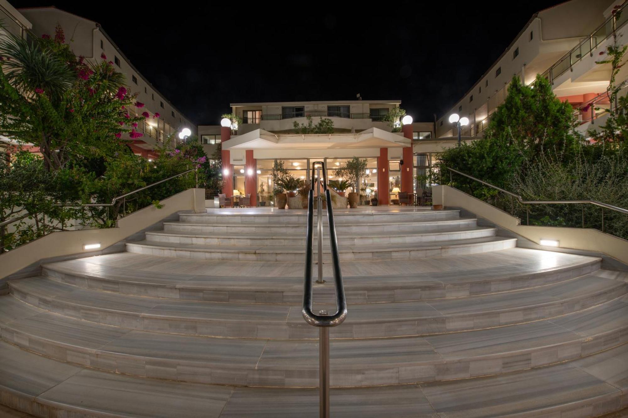 Hydramis Palace Beach Resort Georgioupoli Exterior foto